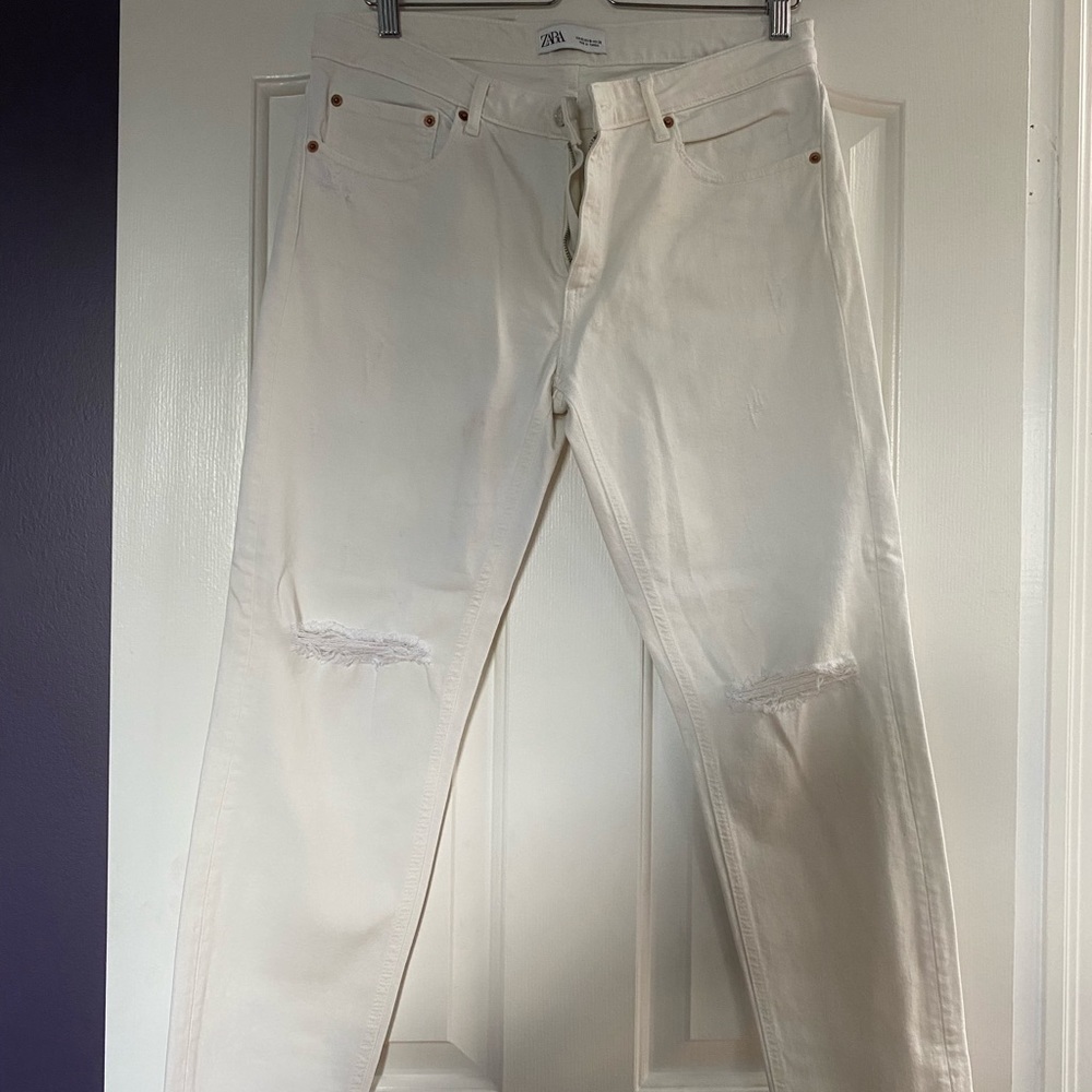 White ripped skinny jeans